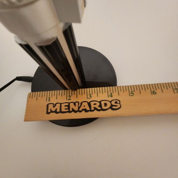 Star Wars Luke Skywalker Lightsaber LED Lamp 23 Inch Desk Lamp Night Light - Picture 10 of 16